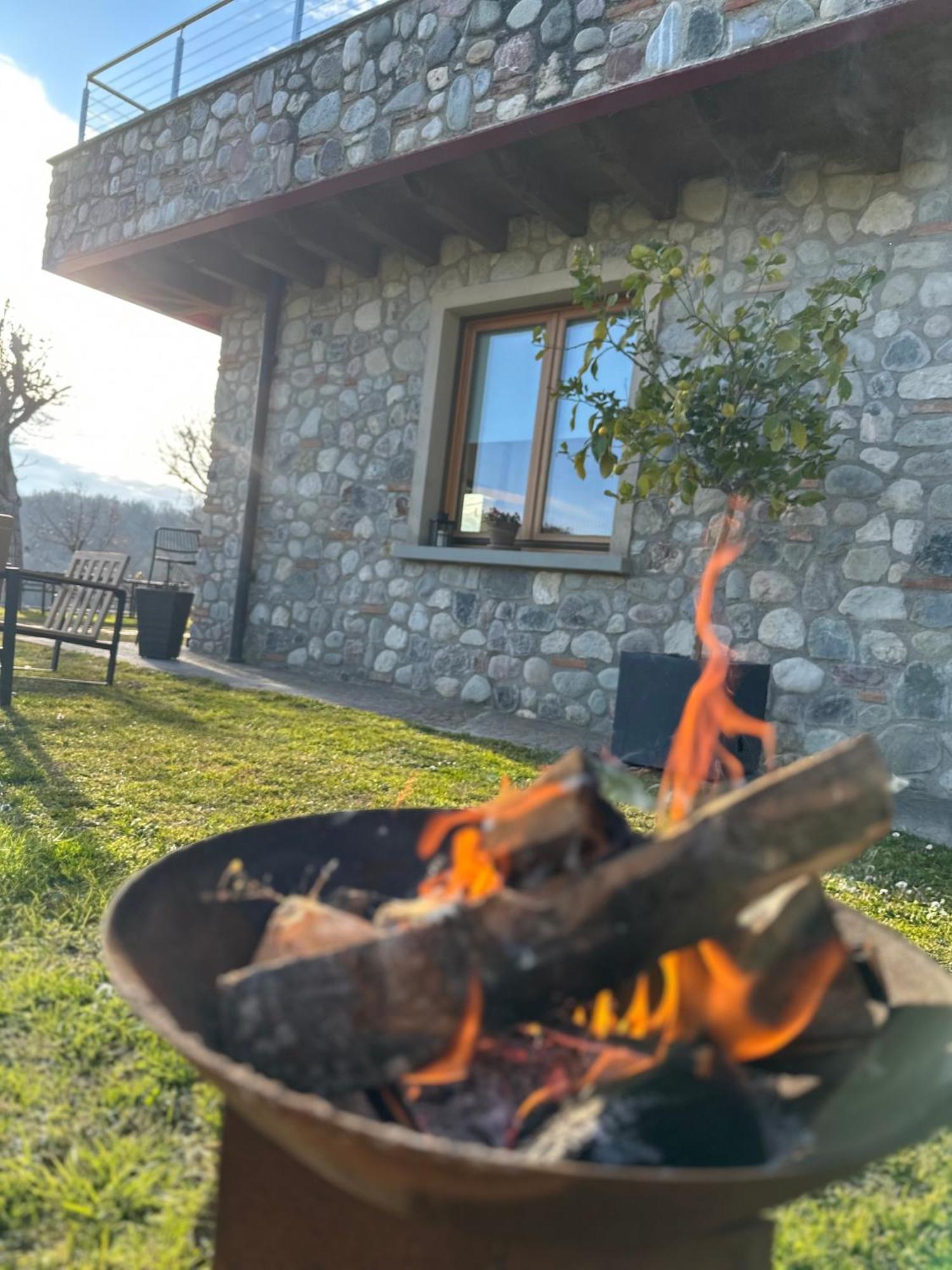 Holiday Home Sovenigo Puegnago del Garda Exterior photo