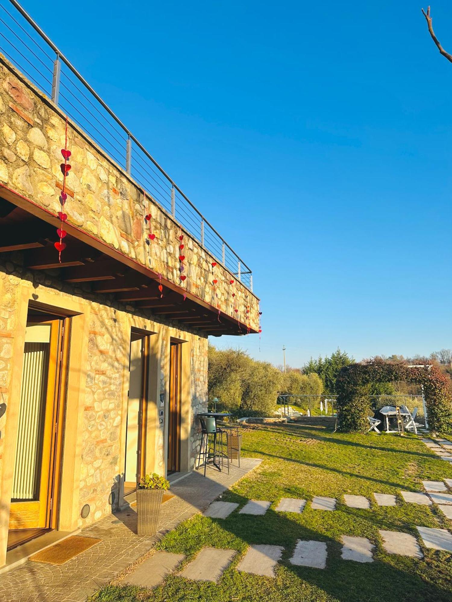 Holiday Home Sovenigo Puegnago del Garda Exterior photo