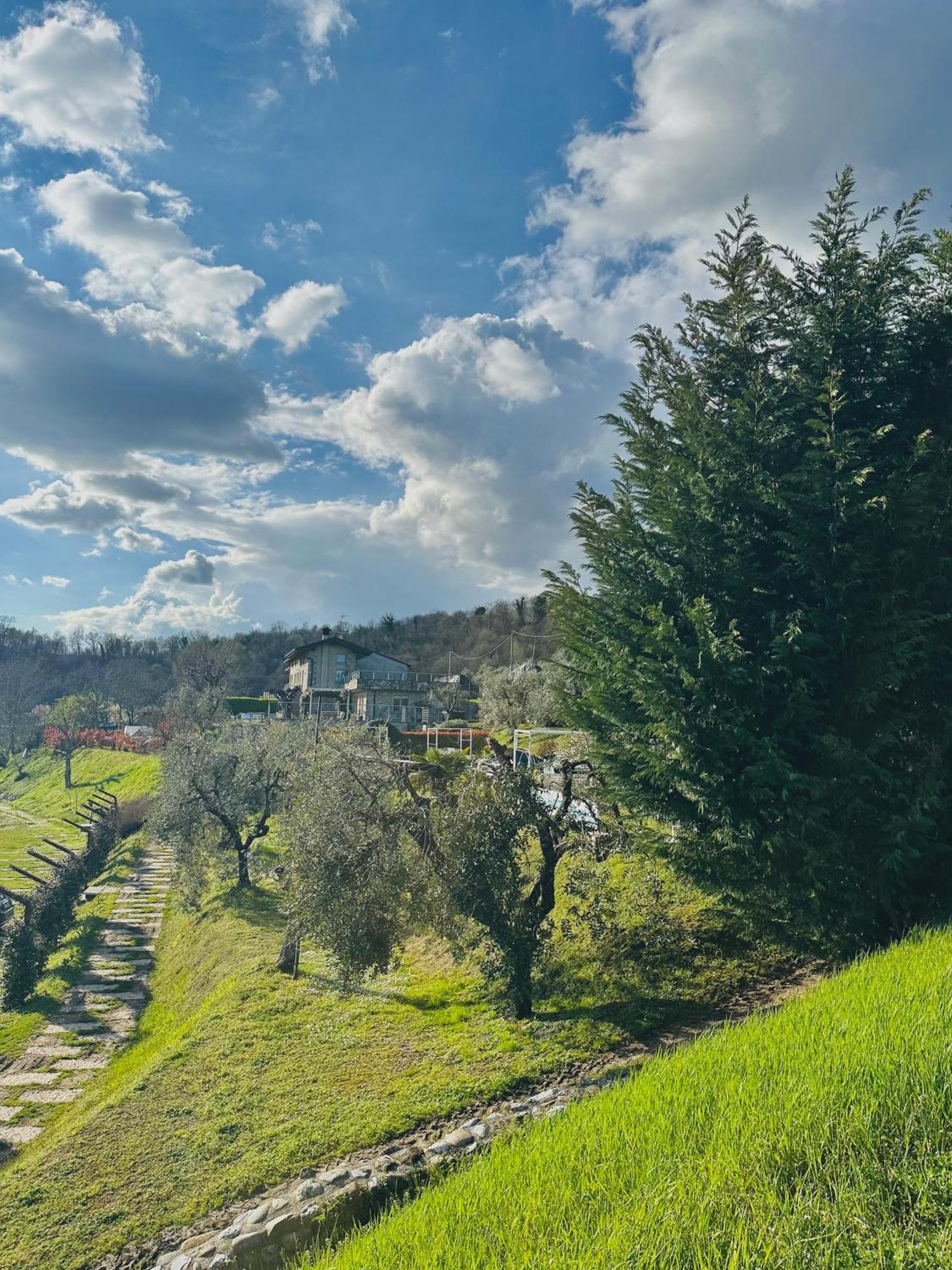 Holiday Home Sovenigo Puegnago del Garda Exterior photo